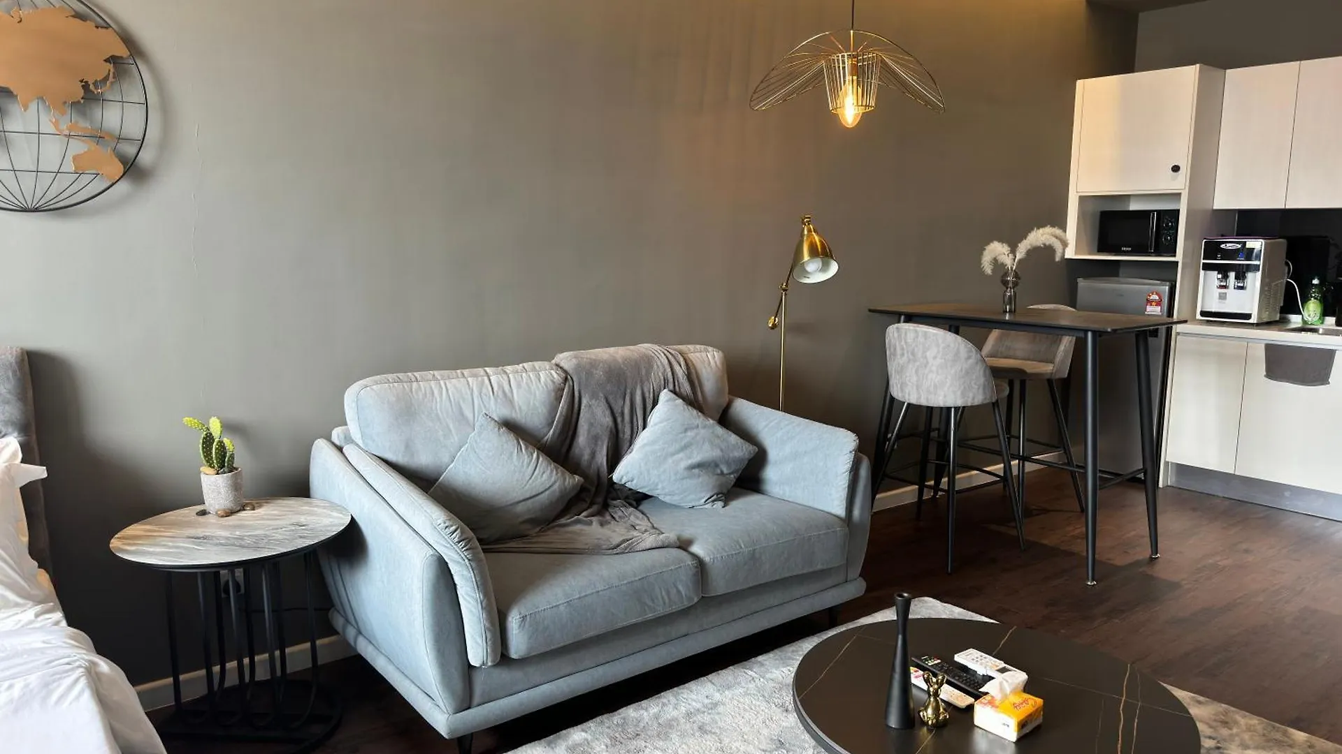 Chambers Suite Studio Klcc Pwtc By Unimax Kuala Lumpur Apartment