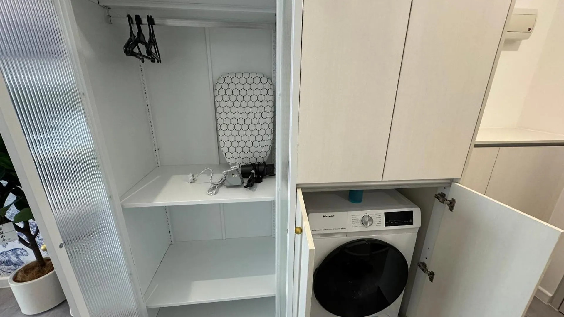 Apartment Chambers Suite Studio Klcc Pwtc By Unimax Kuala Lumpur Malaysia