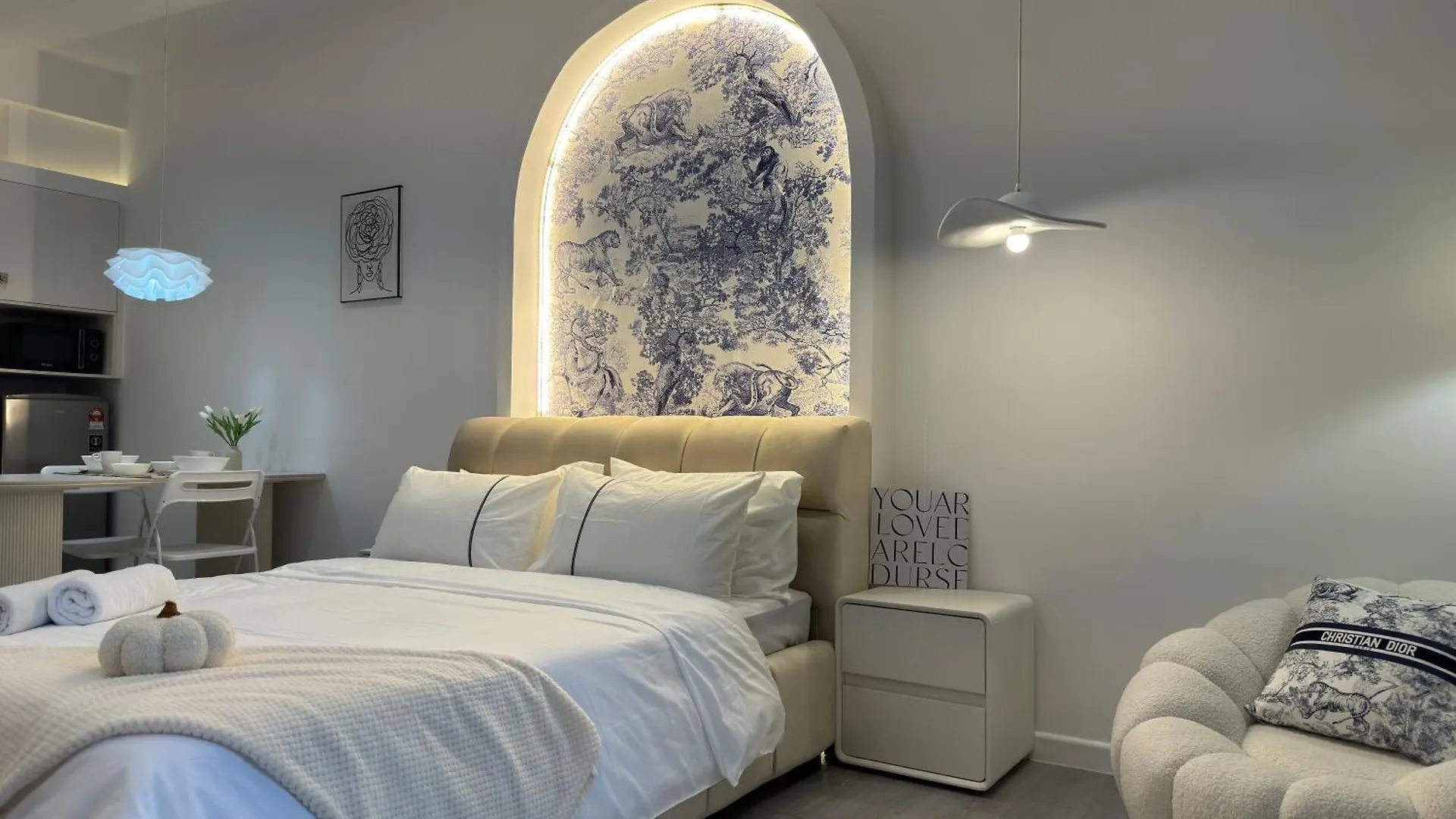 Apartment Chambers Suite Studio Klcc Pwtc By Unimax Kuala Lumpur